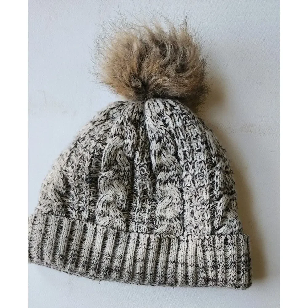 UGG knit faux